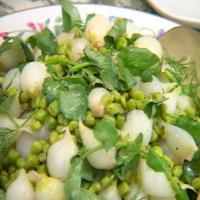 Buttered Peas and Pearl Onions_image