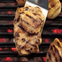 Apricot Glazed Grilled BBQ Chicken Thighs_image