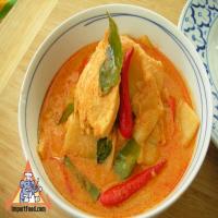 Red Curry Chicken with Bamboo Shoot_image