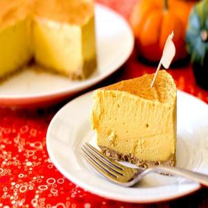 No-Bake Vegan Pumpkin Cheesecake (Gluten-Free, Diabetic-Friendly_image
