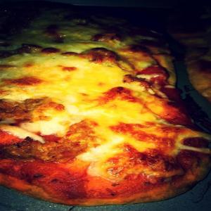 Naan Bread Big Foot Pizza_image