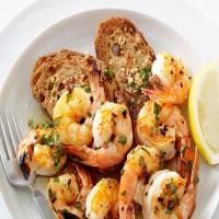 Shrimp Scampi with Garlic Toasts_image