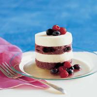 Individual Red, White, and Blueberry Layer Cakes_image