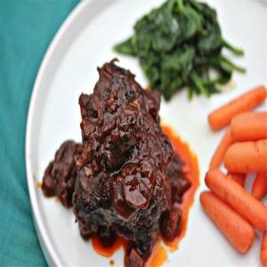 Braised Short Ribs With Porcini-Port Wine Sauce_image