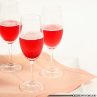 Red Currant Champagne Cocktail_image