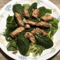 Lime-Garlic Chicken and Spinach Salad image