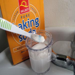 Homemade Toothpaste_image