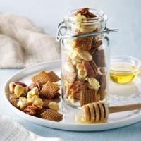 Shreddies Honey Nut Crunch Mix_image