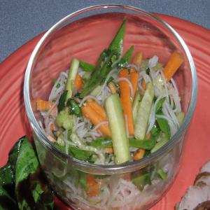 Cellophane Noodles With Garlic, Cucumbers and Cilantro - Ww image