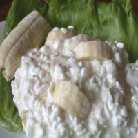 Sweet Cottage Cheese and Bananas_image