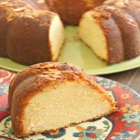 Amaretto Bundt® Cake with Bourbon Soak_image