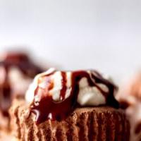 Mini Chocolate Nutella Swirl Ice Cream Cakes_image