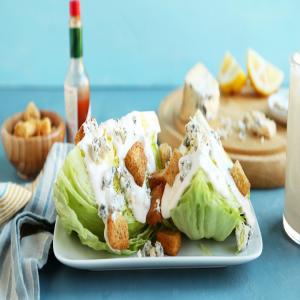 Chunky Blue Cheese Salad Dressing_image