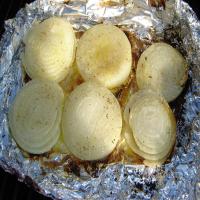 Parmesan Grilled Sweet Onions_image