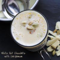 White Hot Chocolate with Cardamom_image