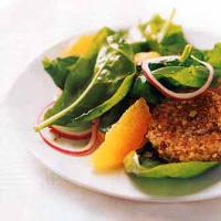 Spinach Salad with Oranges and Warm Goat Cheese_image