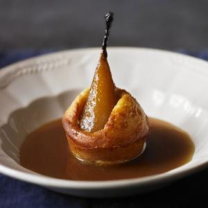 Salted caramel pear puffs image
