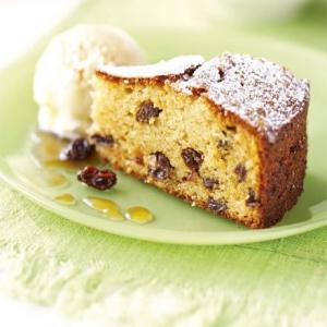 Almond raisin cake with sherry_image