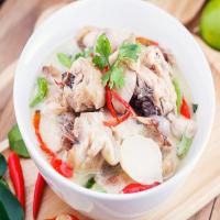 Tom Kha Gai (Chicken Coconut Soup)_image