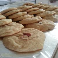 Simple Chinese Almond Cookies image