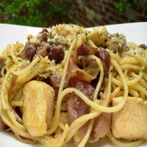 Awesome Spaghetti Carbonara W/ Chicken_image