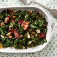 Baby Spinach with Almonds and Golden Raisins_image