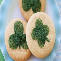 Sugar Cookies with Clovers_image