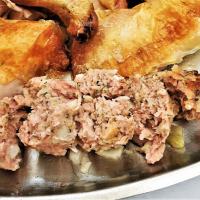 Homemade sage and onion stuffing with sausage meat_image