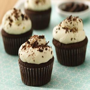Dark Chocolate Chip-Mascarpone Cupcakes_image