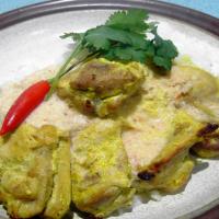 Marinated Chicken Breast With Coconut Curry Sauce_image