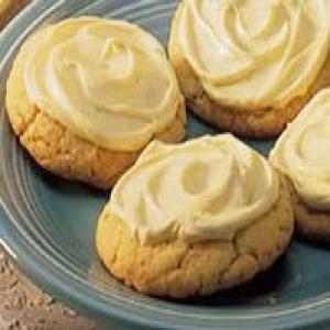 Frosted Cake Mix Lemon Cookies_image