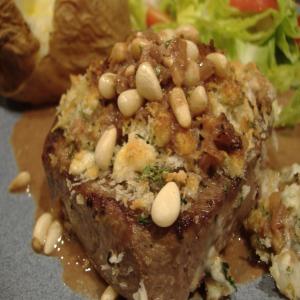 blue cheese crusted filet mignon_image