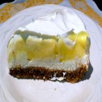 Light & Creamy Layered Lemon Cheesecake_image