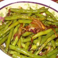 Green Beans With Caramelized Onions image