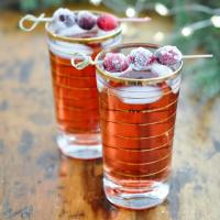 Cranberry Raspberry Cocktail and Sugared Cranberries_image