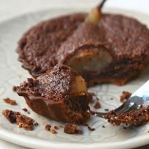 Pear and chocolate tartlets image