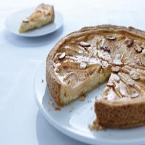 Almond-Pear Cream Cheese Torte_image
