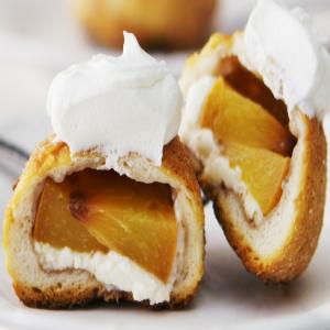 Creamy Stuffed Peach Dumplings_image