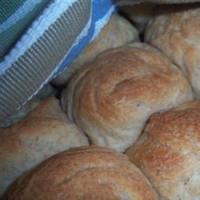 Buttery Pan Rolls_image