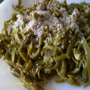 Green Beans With Brazil Nuts_image