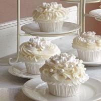 Wedding Cake Cupcakes Recipe - (4.5/5)_image