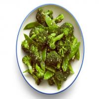 Broccoli and Snow Pea Stir-Fry_image