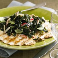 Sesame-Crusted Chicken Paillards with Seaweed Salad_image