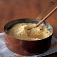 Creamy Mashed Potatoes with Horseradish_image