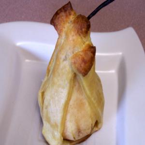 Ouzo Spiced Pears Wrapped in Puff Pastry_image