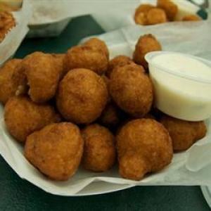 Fried Mushrooms with Dipping Sauce_image