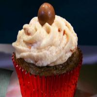 Double Chocolate Malt Shop Cupcakes with Cherry-Vanilla Buttercream_image