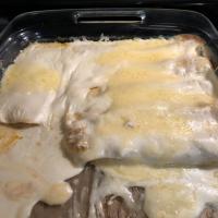 Creamy Cheese Enchiladas_image