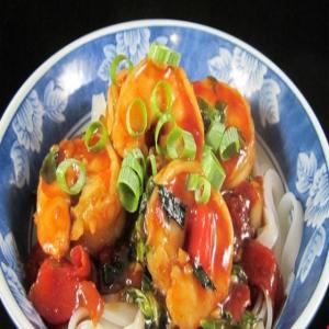 Shrimp Stir Fry with Bok Choy, Diced Tomatoes, and Rice Noodles Recipe_image