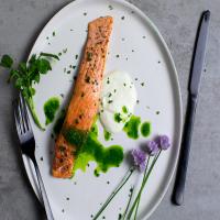 Wild Salmon With Chive Oil and Lime Crème Fraîche_image